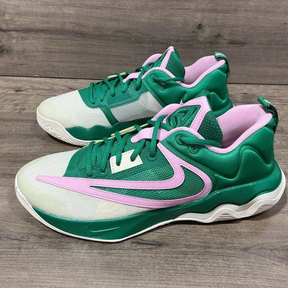 Nike giannis immortality